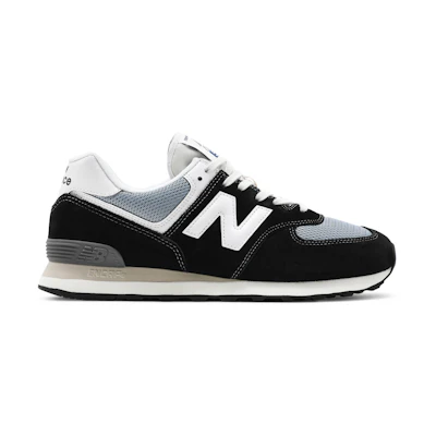 NB 574 'Black Reflection'