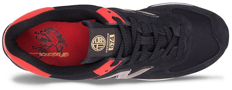 뉴발란스 574 '설날' (New Balance 574 'Seollal') ML574OX3 Lookbook 뉴발란스 574 '설날' (New Balance 574 'Seollal') ML574OX3