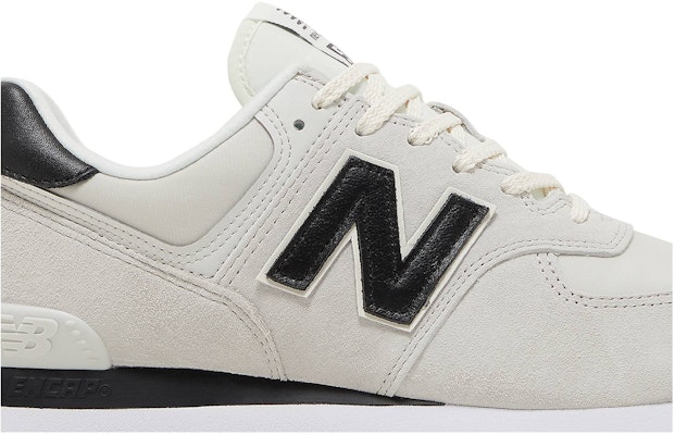 New Balance 574 'Kelabu Hitam' U574SL2 Order New Balance 574 'Kelabu Hitam' U574SL2