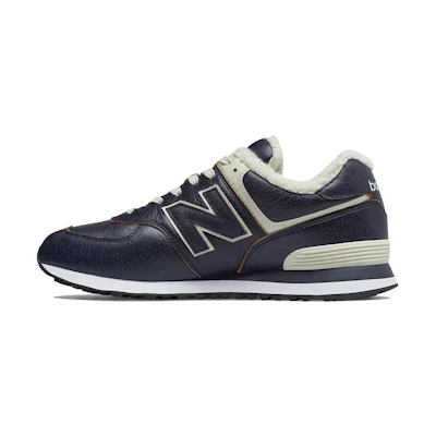 NB 574 'Navy Blue'