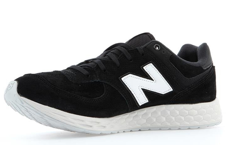 Lookbook New Balance 574 Fresh Foam Suede Hitam Putih MFL574FC