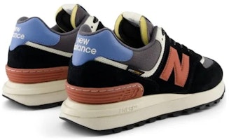 New Balance NB 574 減震 低筒 跑步鞋 男女同款 黑藍 Shop New Balance NB 574 減震 低筒 跑步鞋 男女同款 黑藍