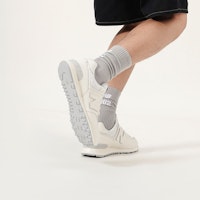 New Balance NB 574 復古 輕便 低筒 跑步鞋 男女款 淺灰色 Cheap New Balance NB 574 復古 輕便 低筒 跑步鞋 男女款 淺灰色