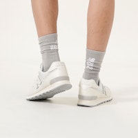 New Balance NB 574 復古 輕便 低筒 跑步鞋 男女款 淺灰色 2