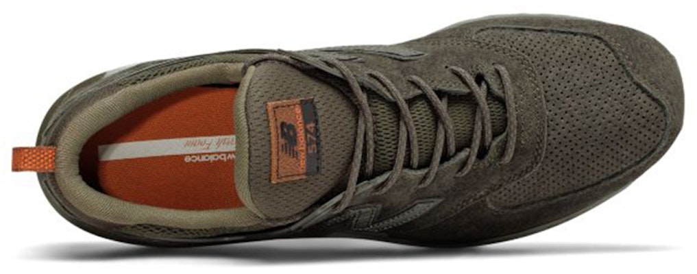 ニューバランス574 Sport オリーブ MS574CA Lookbook ニューバランス574 Sport オリーブ MS574CA