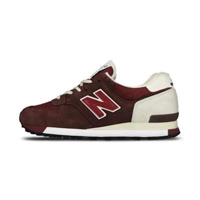 NB 575 'Creamwhite Wine Red'