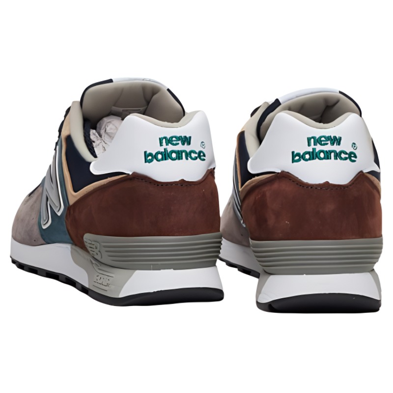 Shop New Balance 576 英國製「盈餘包」M576SP