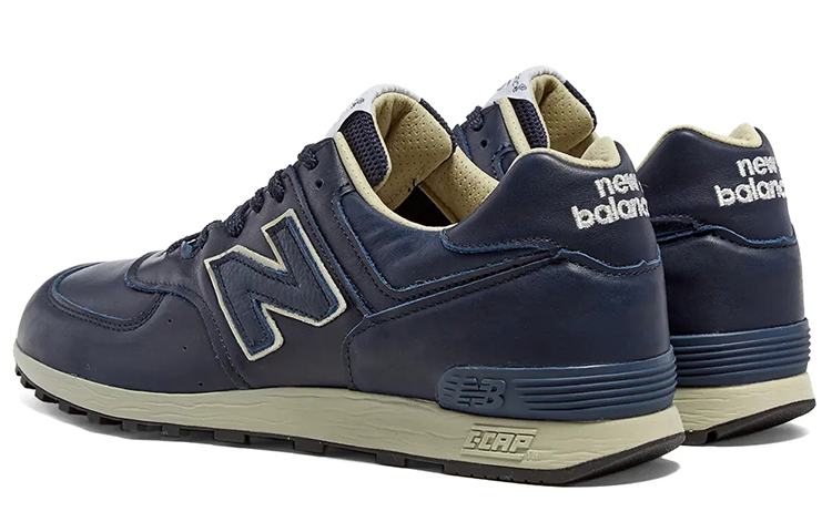 Lookbook 뉴발란스 576 메이드 인 잉글랜드 &#x27;네이비&#x27; (New Balance 576 Made in England &#x27;Navy&#x27;) M576CNN
