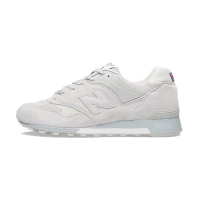 NB 577 'Flying The Flag'