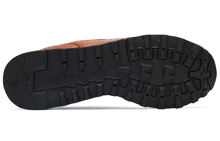 Shop New Balance 577 Low 'Dibuat di Inggris - Cokelat' M577TAN