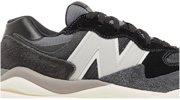 New Balance 57/40 'Hitam Magnet' M5740PSH Order New Balance 57/40 'Hitam Magnet' M5740PSH
