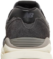 New Balance 57/40 'Hitam Magnet' M5740PSH Sizing New Balance 57/40 'Hitam Magnet' M5740PSH