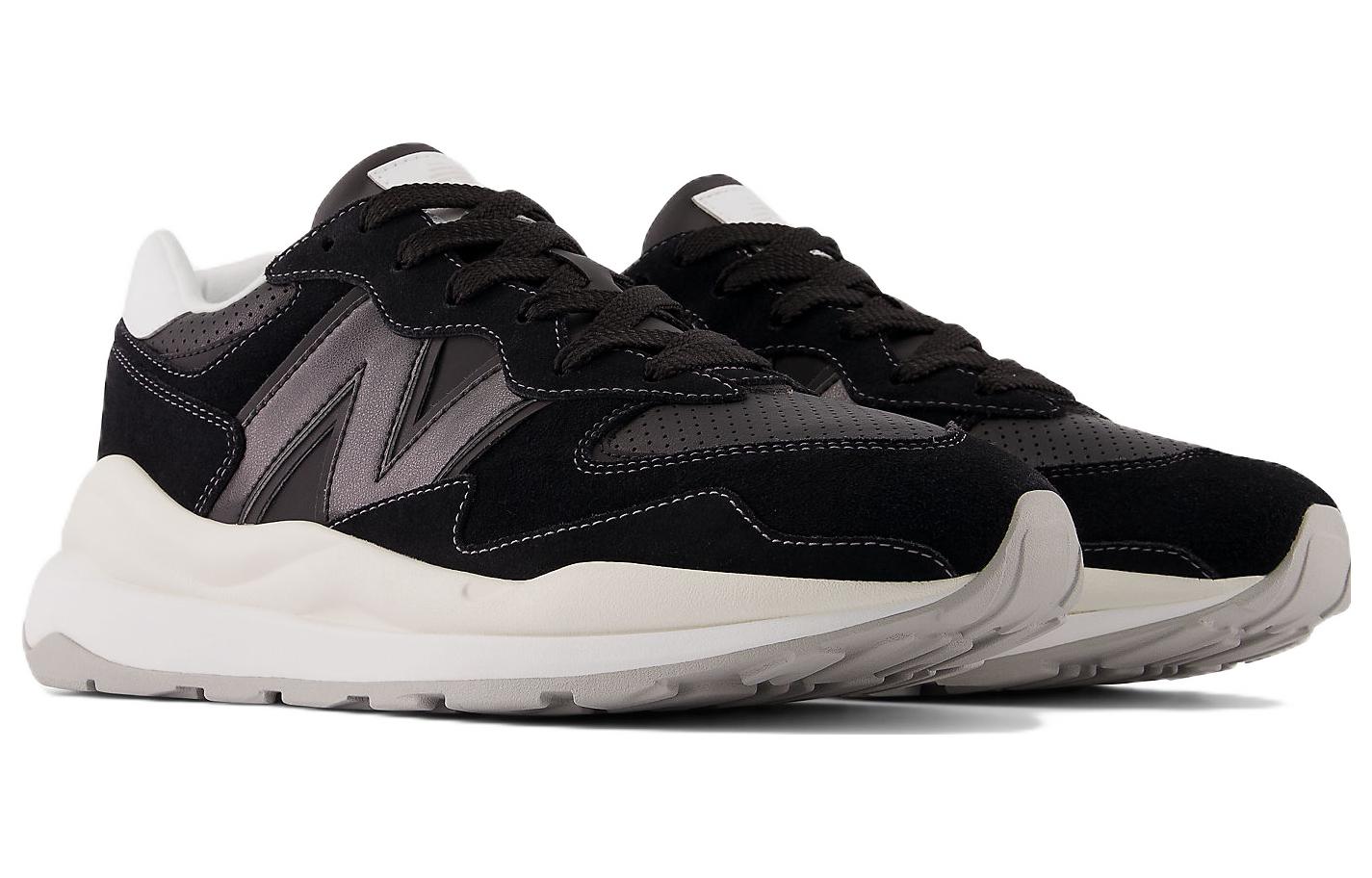 Lookbook New Balance 57/40 'Hitam Raincloud' M5740SLB