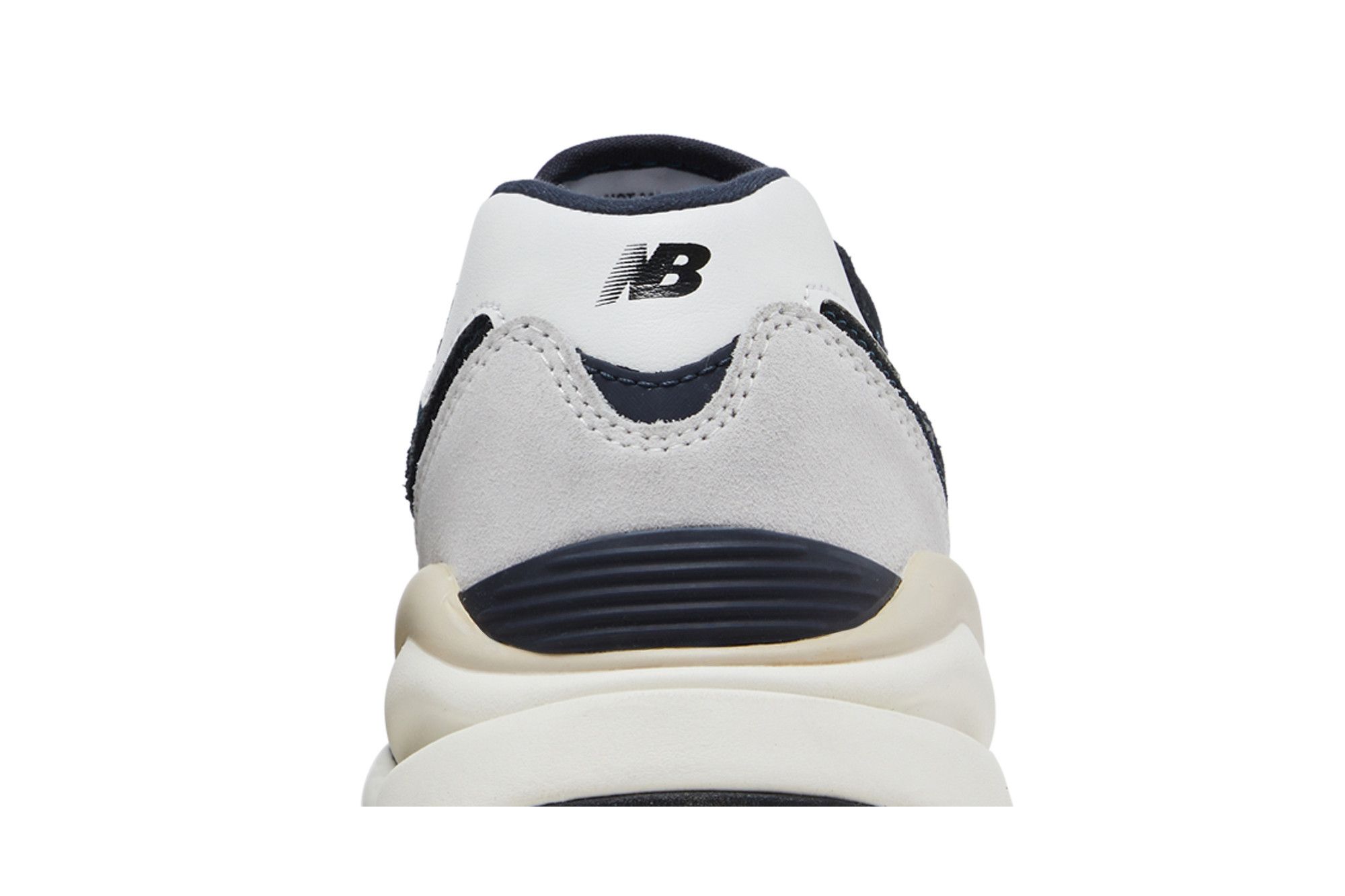 Sizing New Balance 57/40 'Negro Sal Marina' M5740HCA