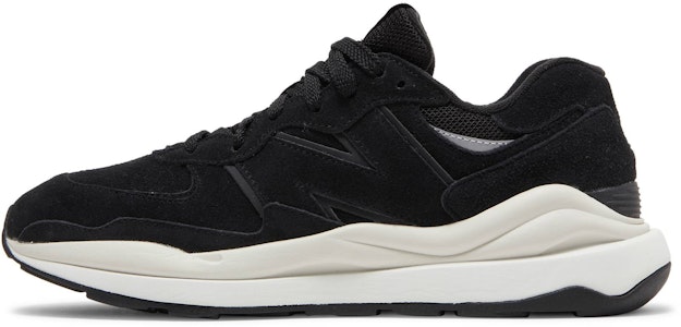 New Balance 57/40 'Blanco y Negro' M5740RW1 Lookbook New Balance 57/40 'Blanco y Negro' M5740RW1