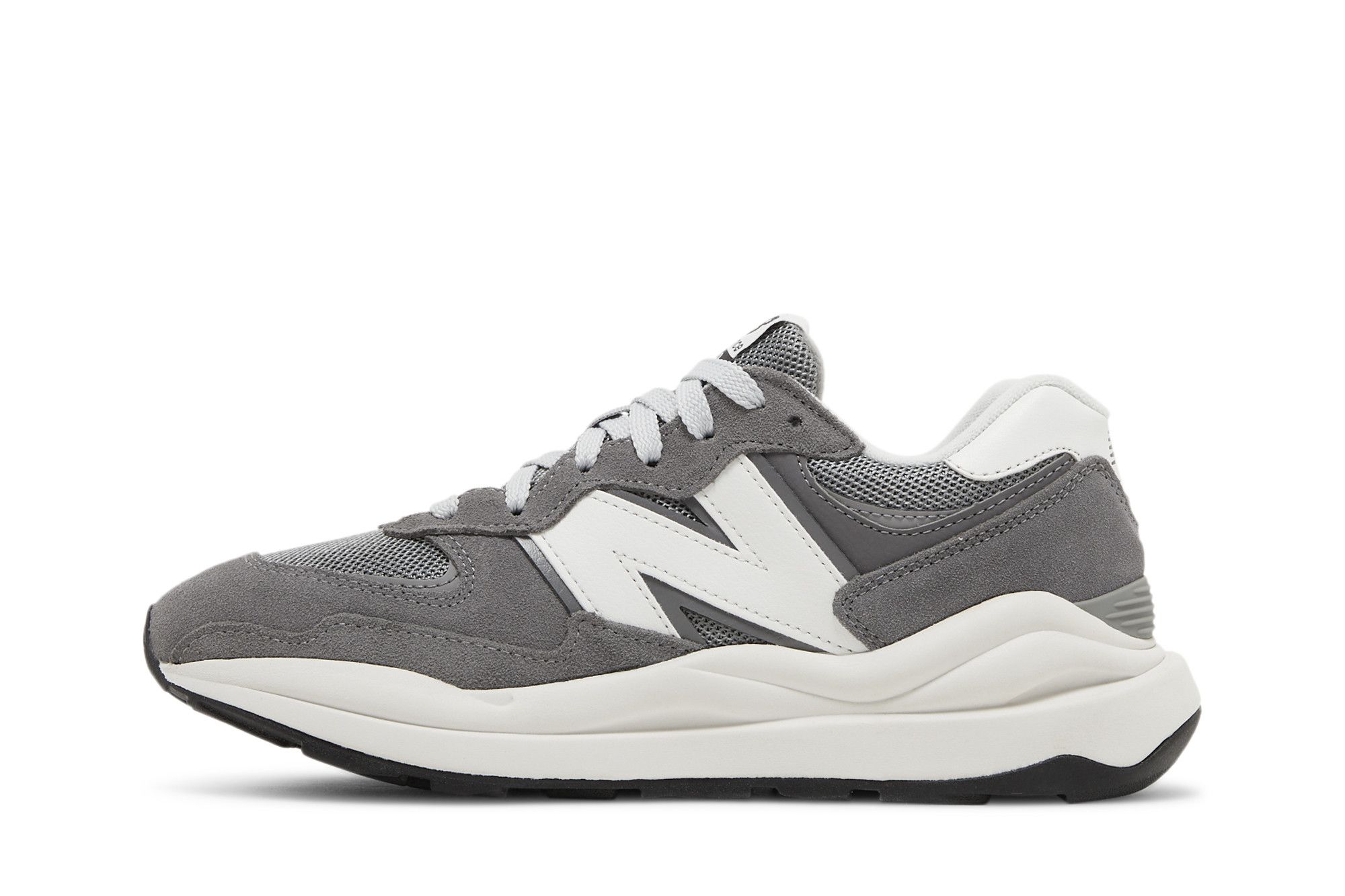 Shop New Balance 57/40 'Castlerock' M5740VPB 新鮮灰
