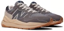 Lookbook New Balance 57/40 'Castlerock Sea Salt' Gris y Blanco M5740RSS