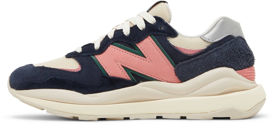 New Balance 57/40 'Tahun Baru Cina Eclipse' U5740CNN Lookbook New Balance 57/40 'Tahun Baru Cina Eclipse' U5740CNN