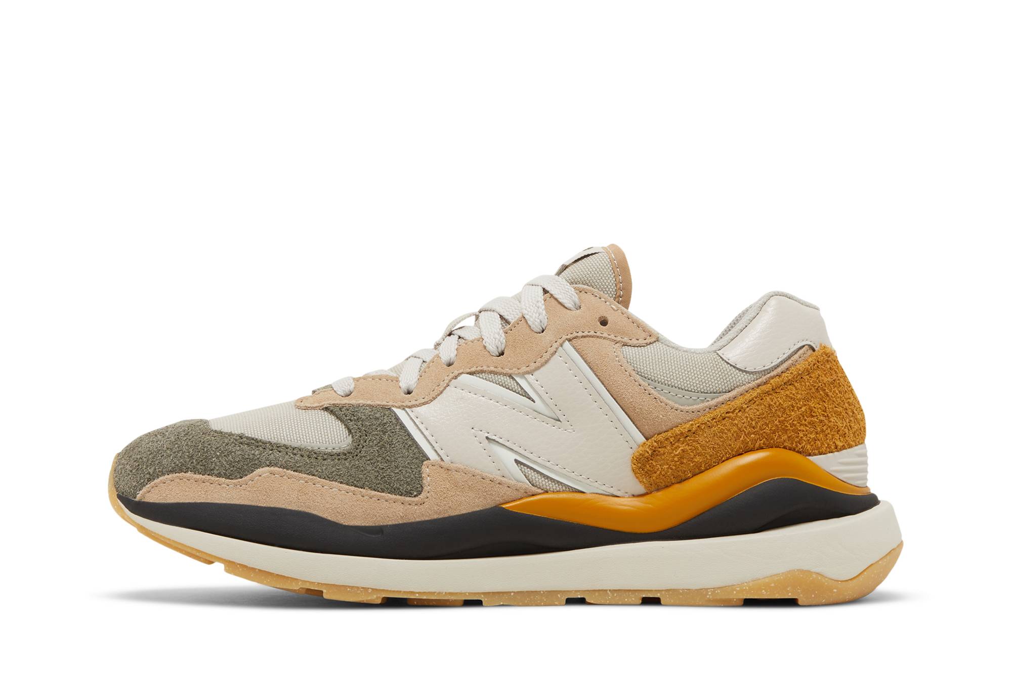Lookbook New Balance 57/40 'Ceniza Lunar Hora Dorada' M5740TRA