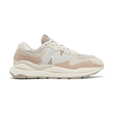 NB 57/40 'Moonbeam Mindful Grey'