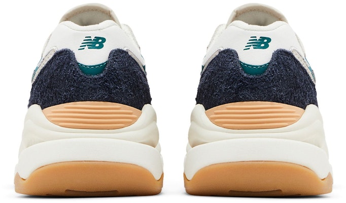 뉴발란스 57/40 '피코트 샌드' M5740CCA Details for 뉴발란스 57/40 '피코트 샌드' M5740CCA