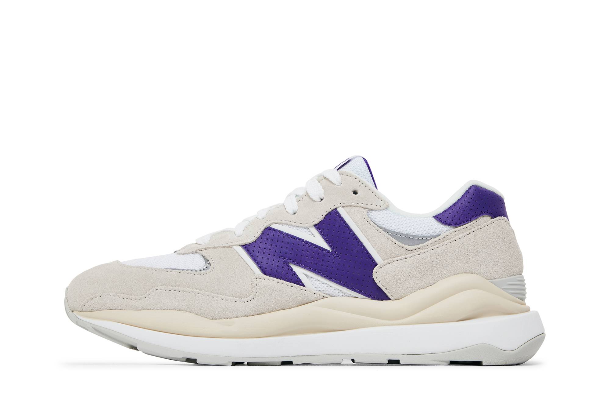 Lookbook New Balance 57/40 'Sea Salt Prism Purple' - Garam Laut Prism Ungu M5740SB1
