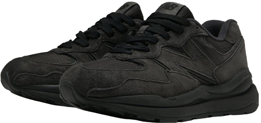 뉴발란스 57/40 고어텍스 블랙 (New Balance 57/40 Gore-Tex Black) M5740GPM Lookbook 뉴발란스 57/40 고어텍스 블랙 (New Balance 57/40 Gore-Tex Black) M5740GPM