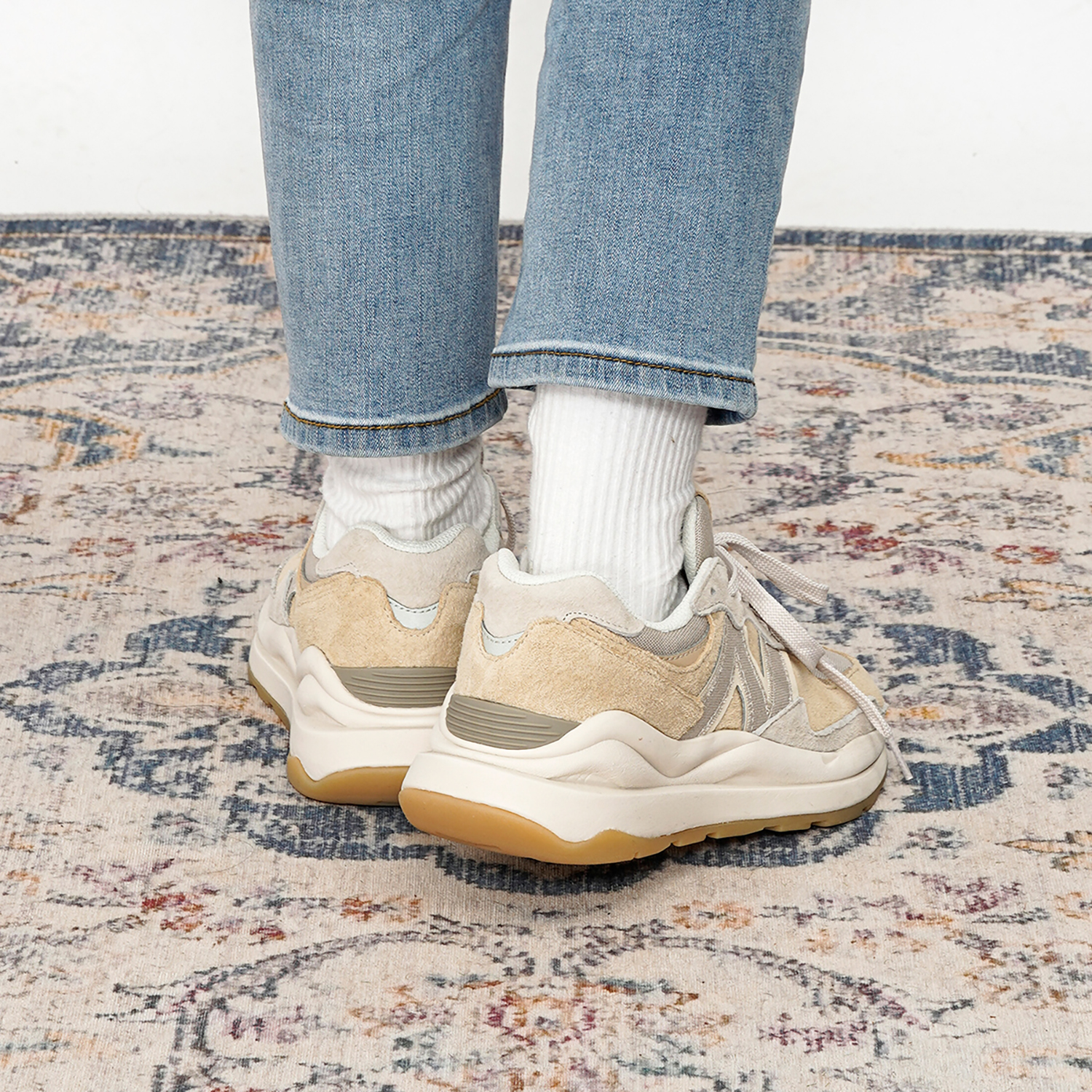 Cheap New Balance 57/40 休闲系列 米灰色 M5740UP