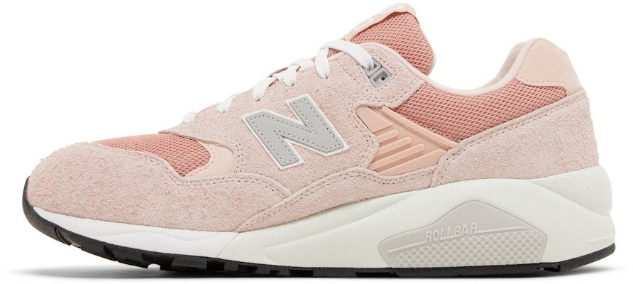 New Balance 580 'Pasir Pink' MT580NV2 Lookbook New Balance 580 'Pasir Pink' MT580NV2