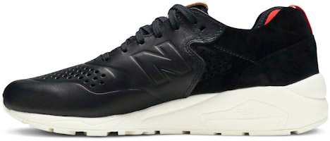 New Balance 580 簡約解構版『黑色米白』MRT580DK Lookbook New Balance 580 簡約解構版『黑色米白』MRT580DK