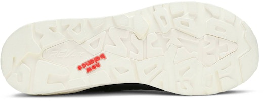 New Balance 580 簡約解構版『黑色米白』MRT580DK Shop New Balance 580 簡約解構版『黑色米白』MRT580DK