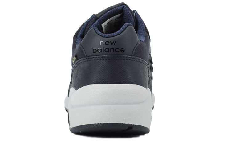 Lookbook New Balance 580 Gore-Tex 黑色款 MRT580XB