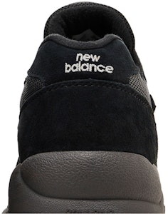 New Balance 580 GORE-TEX 'Magnet Hitam' MT580RGR Sizing New Balance 580 GORE-TEX 'Magnet Hitam' MT580RGR