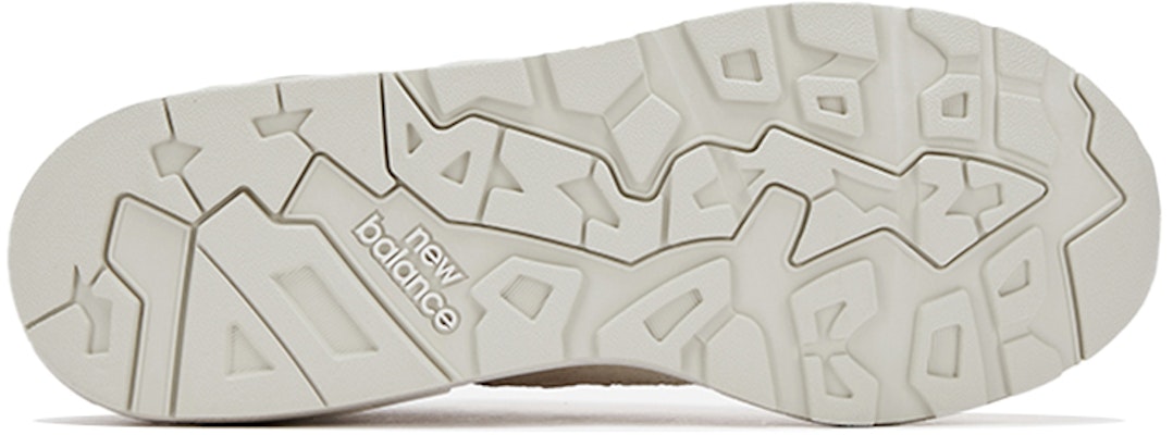 New Balance 580 Series Rendah Beige CMT580AR Sizing New Balance 580 Series Rendah Beige CMT580AR