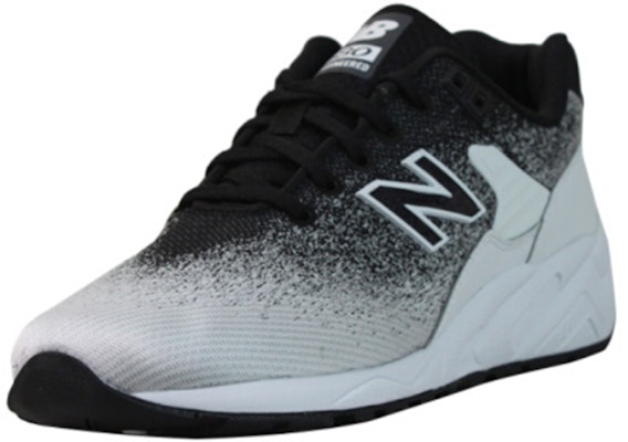 New Balance NB 580 低筒 跑步鞋 男女款 黑灰色 D寬 Lookbook New Balance NB 580 低筒 跑步鞋 男女款 黑灰色 D寬