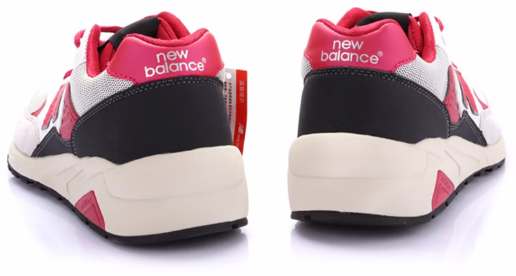 New Balance NB 580 低幫 跑步鞋 男女同款 灰紅色 Lookbook New Balance NB 580 低幫 跑步鞋 男女同款 灰紅色