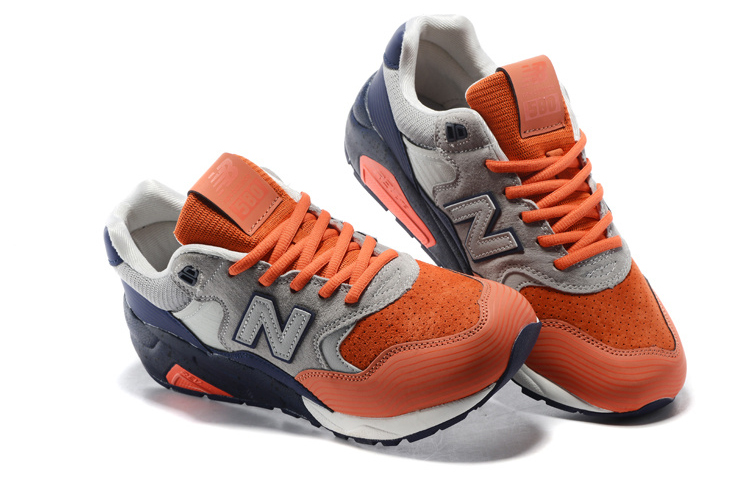 Lookbook New Balance 580 Rendah 'Oranye Abu-abu' MRT580BO