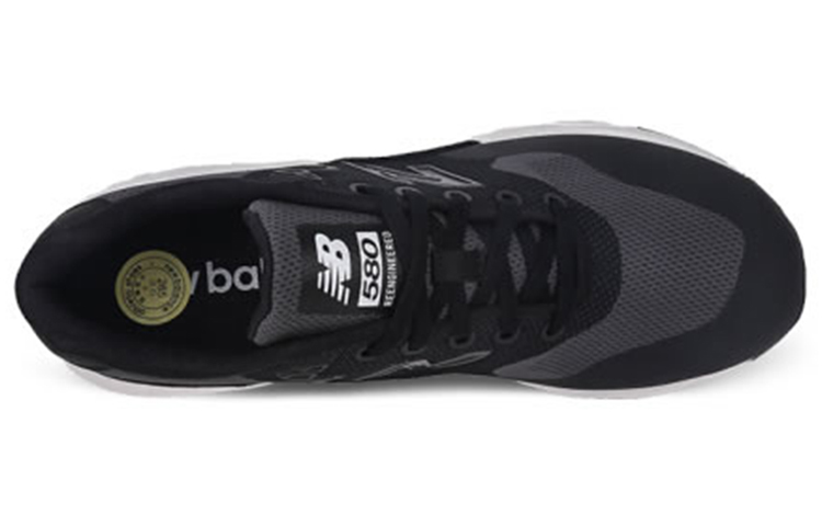 Shop New Balance 580 重新設計織布款「黑色」MRT580JB