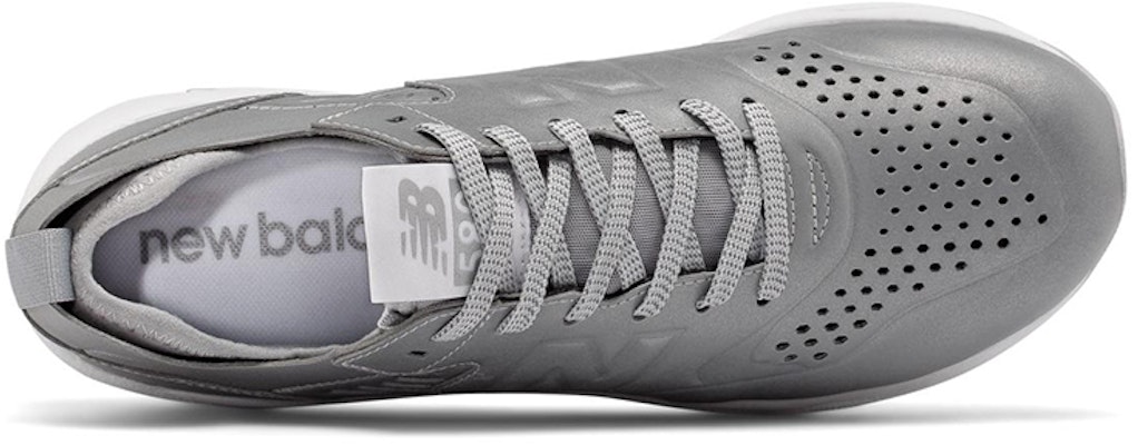 新百伦580系列解构运动鞋 银色'银白' MRT580DZ Lookbook 新百伦580系列解构运动鞋 银色'银白' MRT580DZ