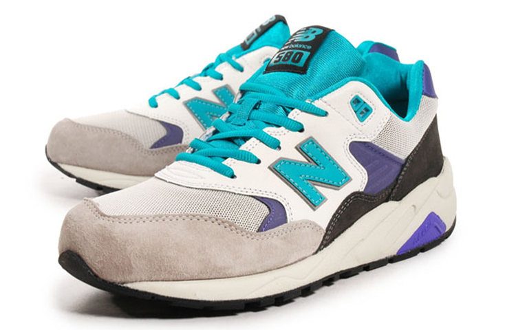 Lookbook 뉴발란스 580 그레이/화이트/블루 MRT580WT