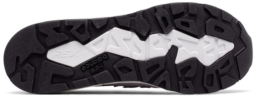 뉴발란스 580 크림 그레이 화이트 (New Balance 580 Cream Gray White) MRT580GE Shop 뉴발란스 580 크림 그레이 화이트 (New Balance 580 Cream Gray White) MRT580GE