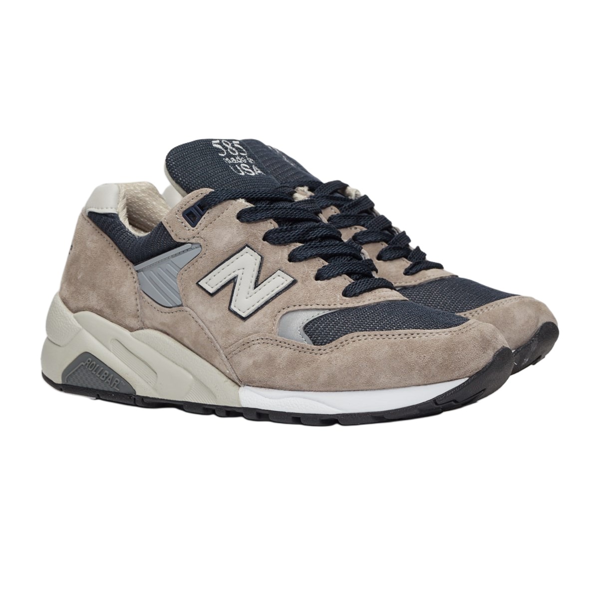 Lookbook New Balance 585 'Abu-abu' M585GR