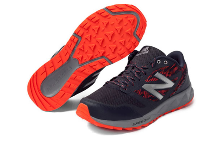 Shop New Balance NB 590 v2 減震透氣 低幫 跑步鞋 男款 深藍橙