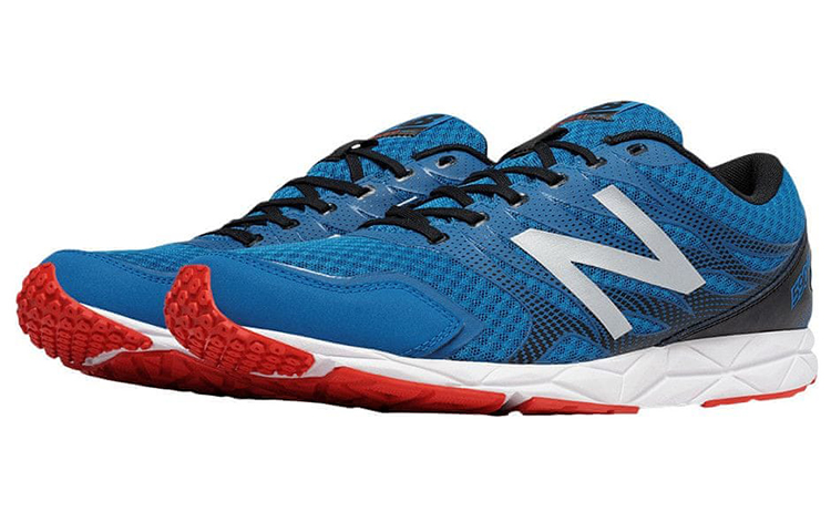 Lookbook New Balance 590 v5 耐磨防滑減震 低筒跑步鞋 藍色