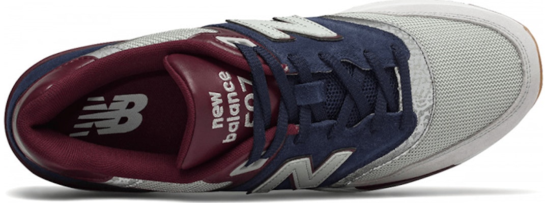 ニューバランス597 グレー/ブルー/レッド ML597GNB Lookbook ニューバランス597 グレー/ブルー/レッド ML597GNB