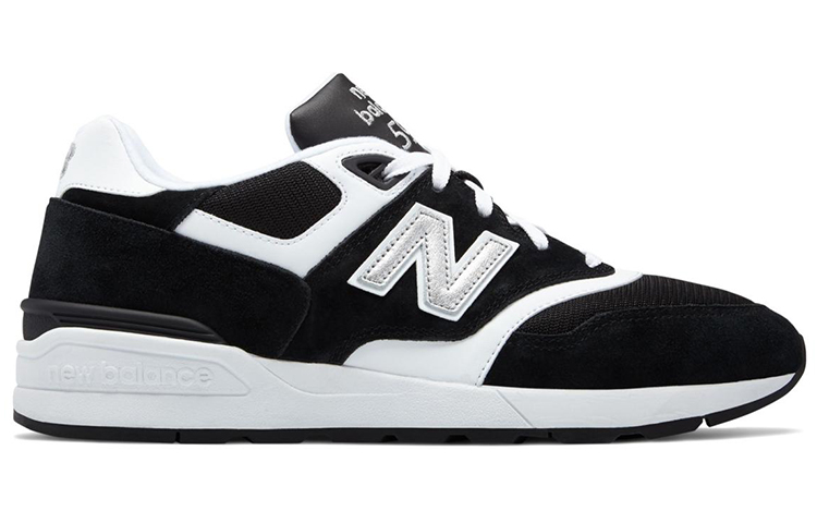 Order Sneakers New Balance Seri 597 Hitam/Putih ML597RSD