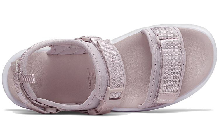 Lookbook New Balance 600系列 潮流運動涼鞋 輕質羊絨色