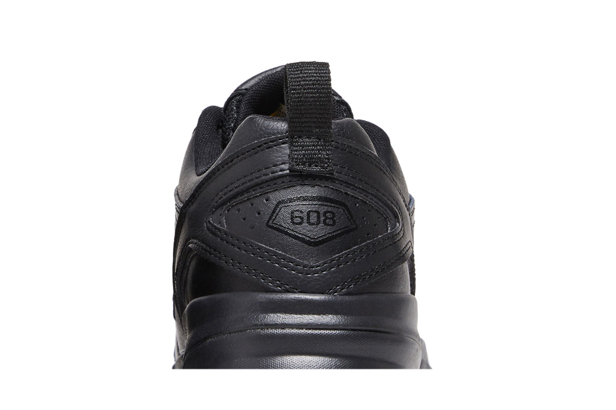 Sizing New Balance 608v5 ''Triple Black'' Noir Intégral MX608AB5