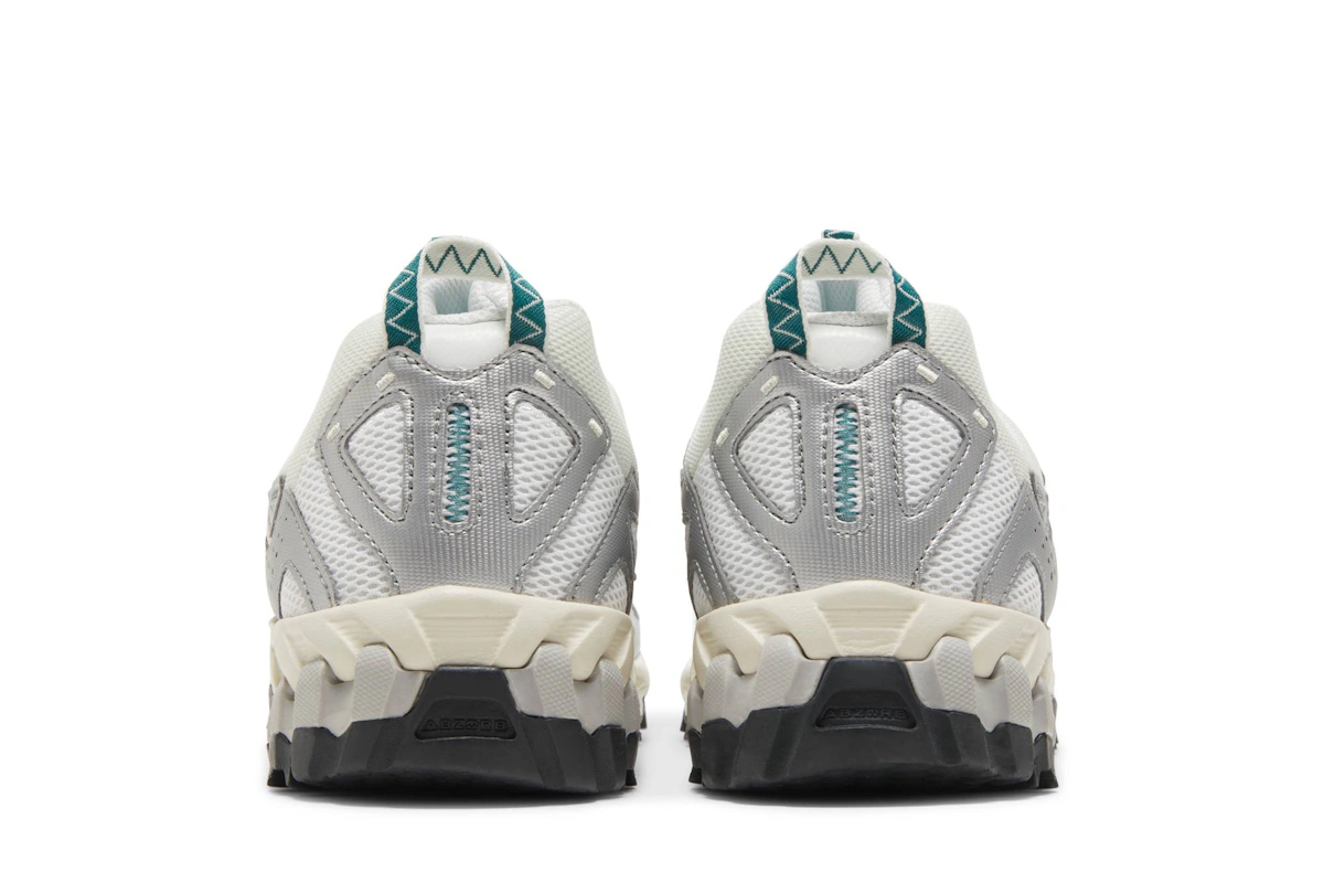 New Balance 610 'Silver Reflection'