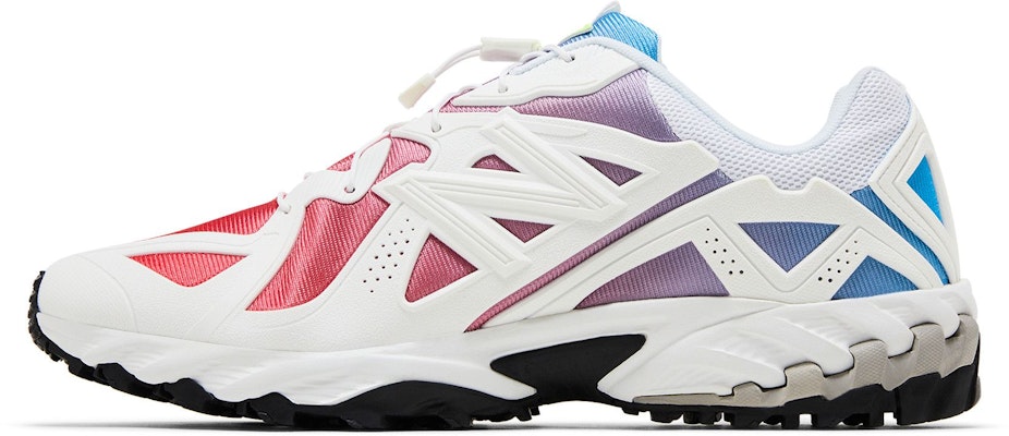 新百伦減震防滑耐磨透氣低幫休閒鞋 男女性皆適用 白紅 Lookbook 新百伦減震防滑耐磨透氣低幫休閒鞋 男女性皆適用 白紅